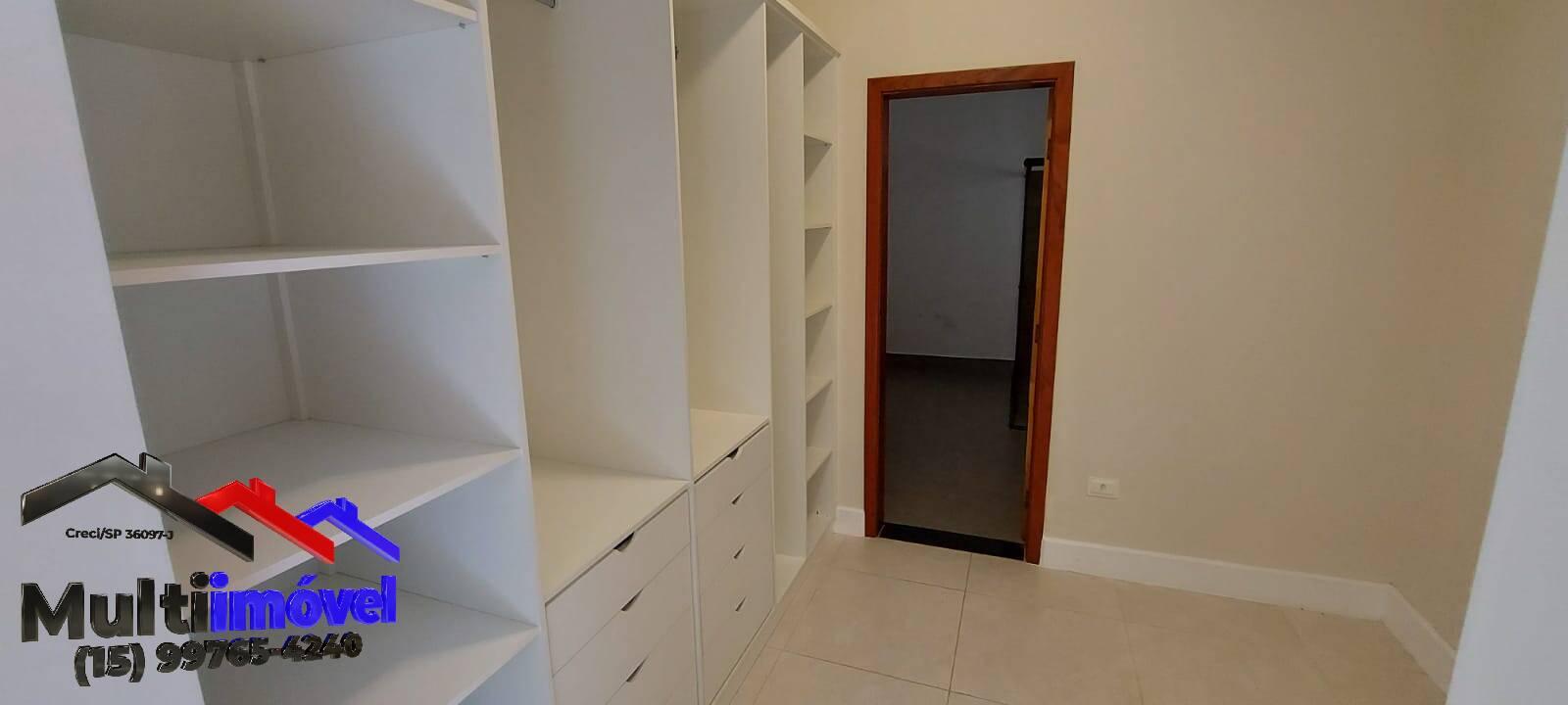 Casa à venda e aluguel com 4 quartos, 1500m² - Foto 12