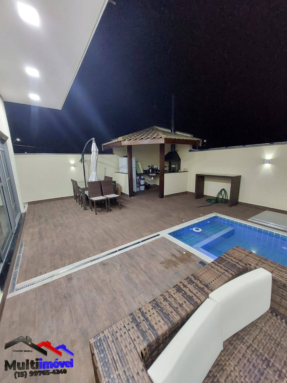 Casa de Condomínio à venda com 3 quartos, 325m² - Foto 18