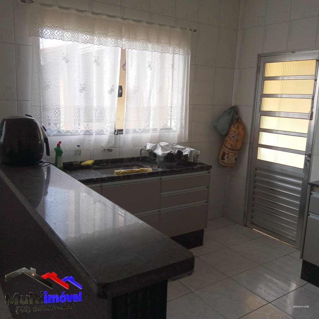 Casa à venda com 4 quartos, 178m² - Foto 13