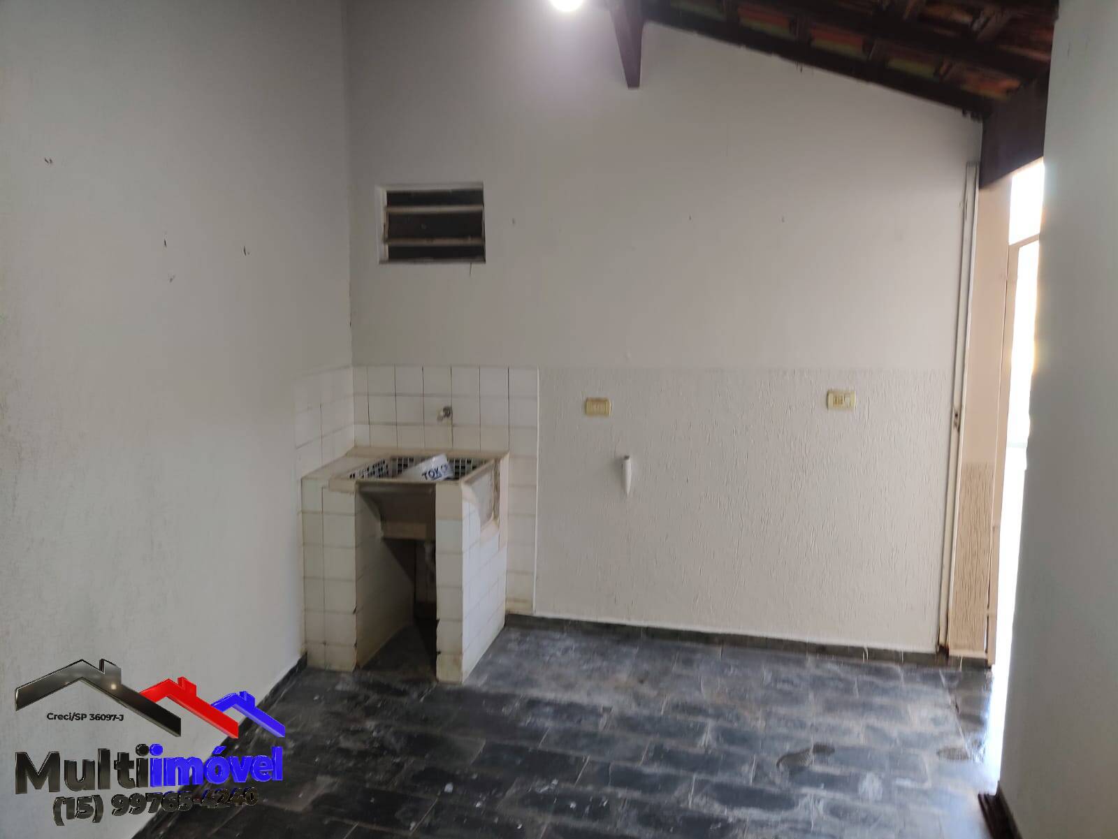 Casa à venda com 3 quartos, 220m² - Foto 14