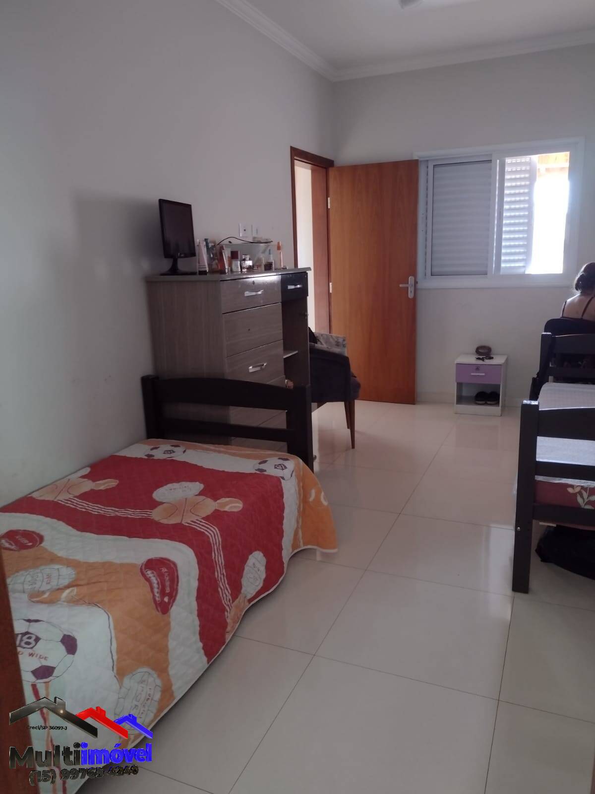 Casa à venda com 2 quartos, 139m² - Foto 3