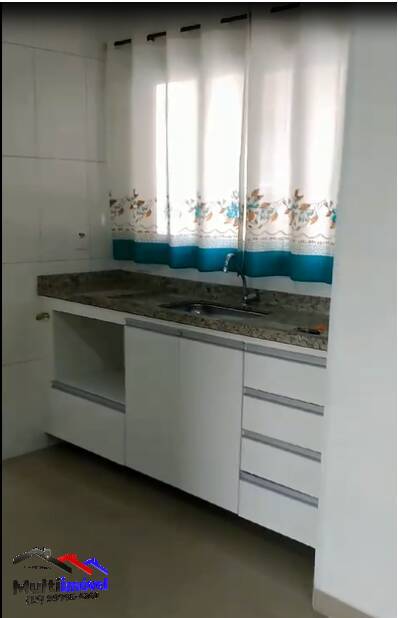 Apartamento à venda com 2 quartos, 64m² - Foto 3