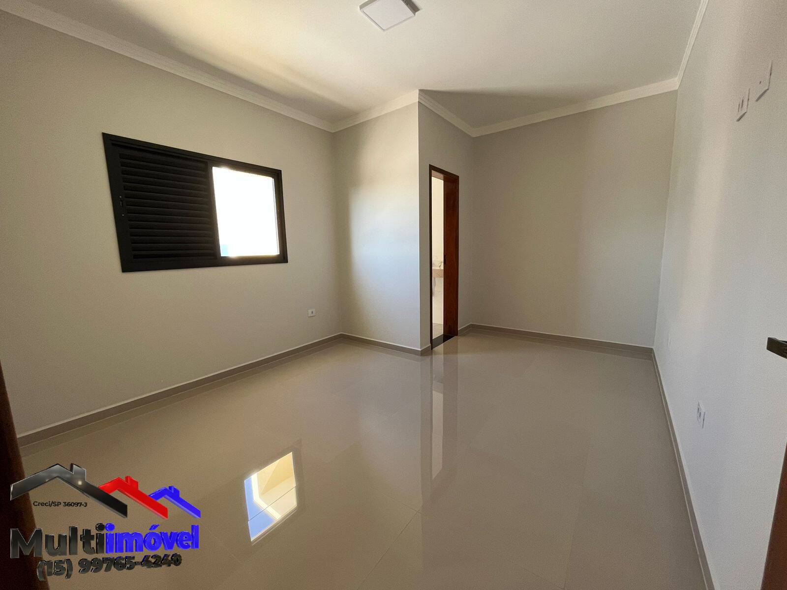 Apartamento à venda com 2 quartos, 84m² - Foto 2