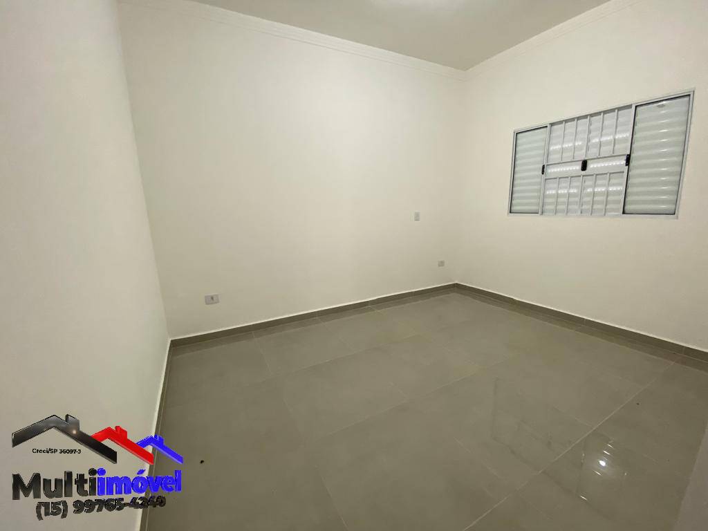 Casa à venda com 2 quartos, 115m² - Foto 4